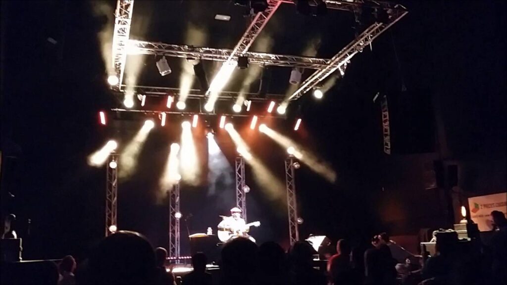 Le Blanc MesnilCLINTON FEARON au 2Pieces Cuisine Le Blanc Mesnil 1024x576 1