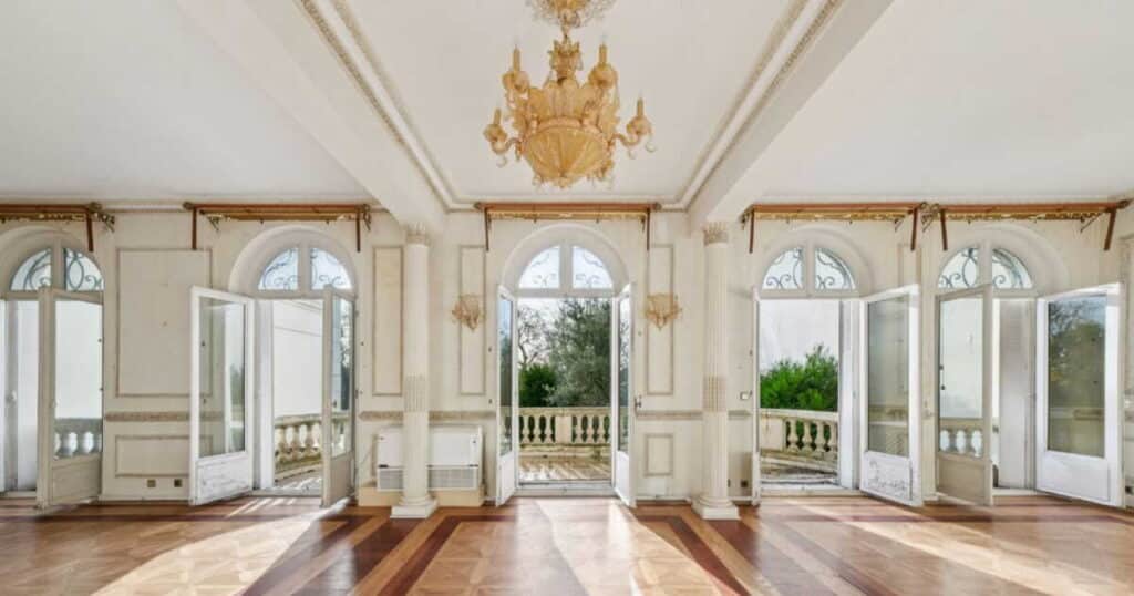 ce luxueux hotel particulier tres confidentiel de 1 325 m de la famille royale marocaine vient d etr 1024x538 1
